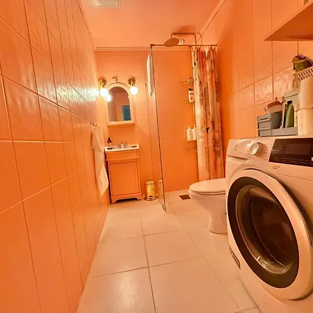 Appartamento 2br By S And Bus Terminal